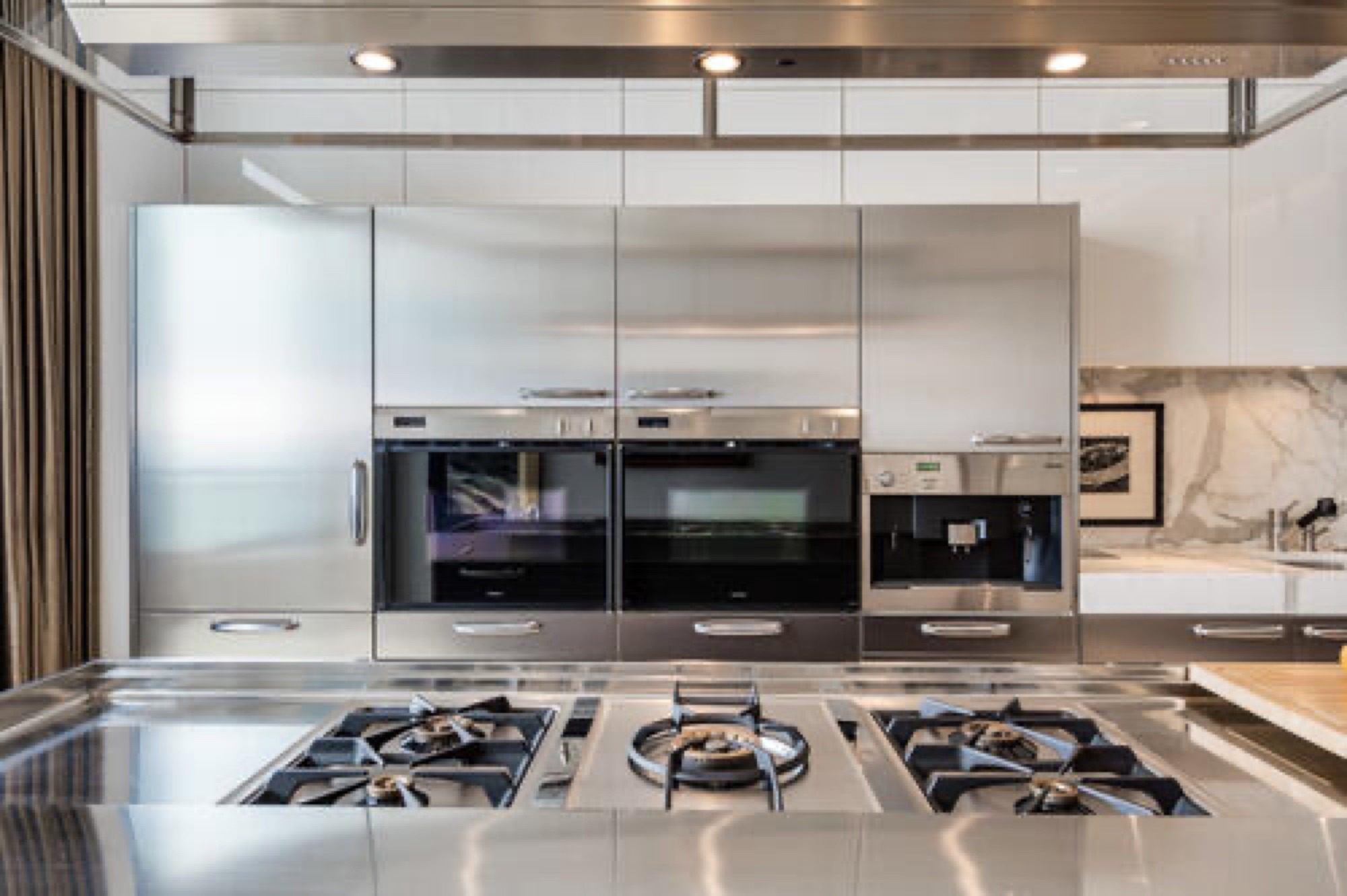 New 4,500 Sq Ft Chicago Penthouse, Chicago, Illinois, interior by Scott Himmel & Co., image 11