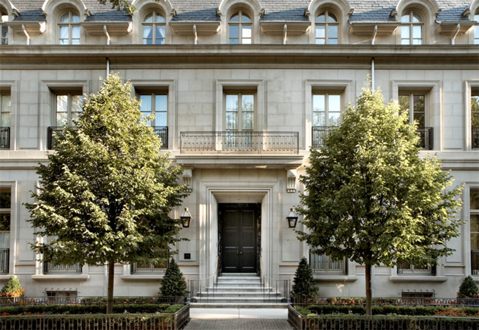Interior architecture by Scott Himmel & Co.
