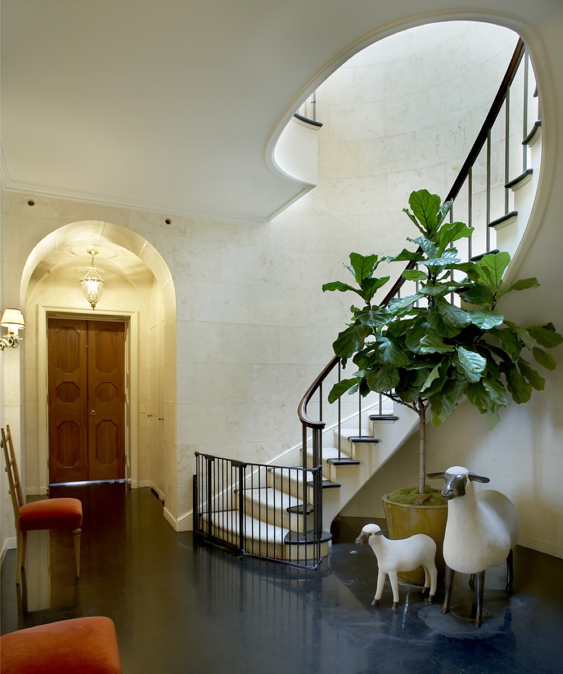 Vintage Duplex Apartment, Lincoln Park, Chicago, interior by Scott Himmel & Co., image 3
