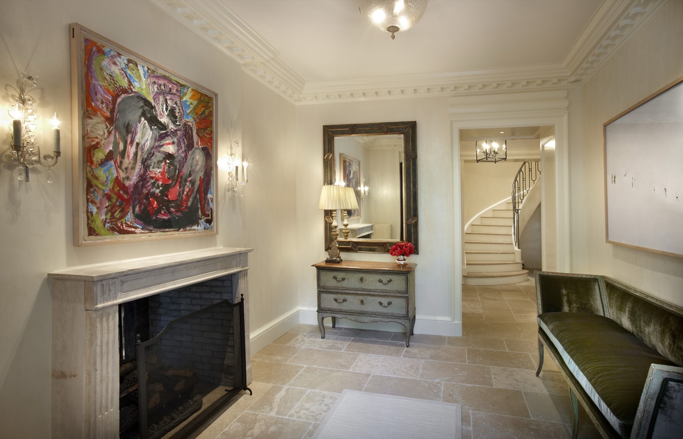 6,500 Sq Ft Duplex Maisonette, Gold Coast, Chicago. Interior by Scott Himmel & Co.