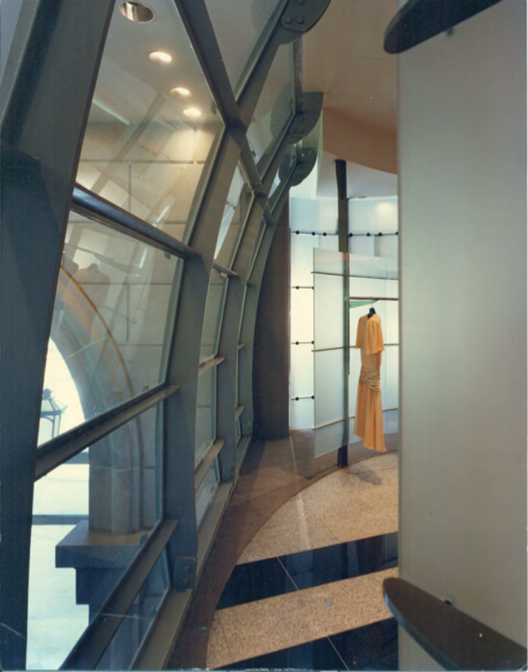 Stanley Korshak Department Store, The Crescent, Dallas, Texas, interior by Scott Himmel & Co., image 8