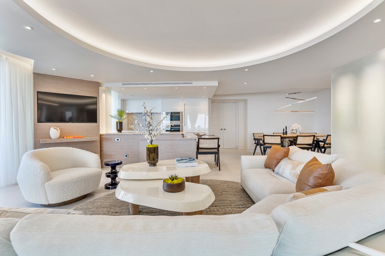 Renovated 1970s Boca Raton Condominium, Boca Raton, Florida, interior by Scott Himmel & Co., image 4