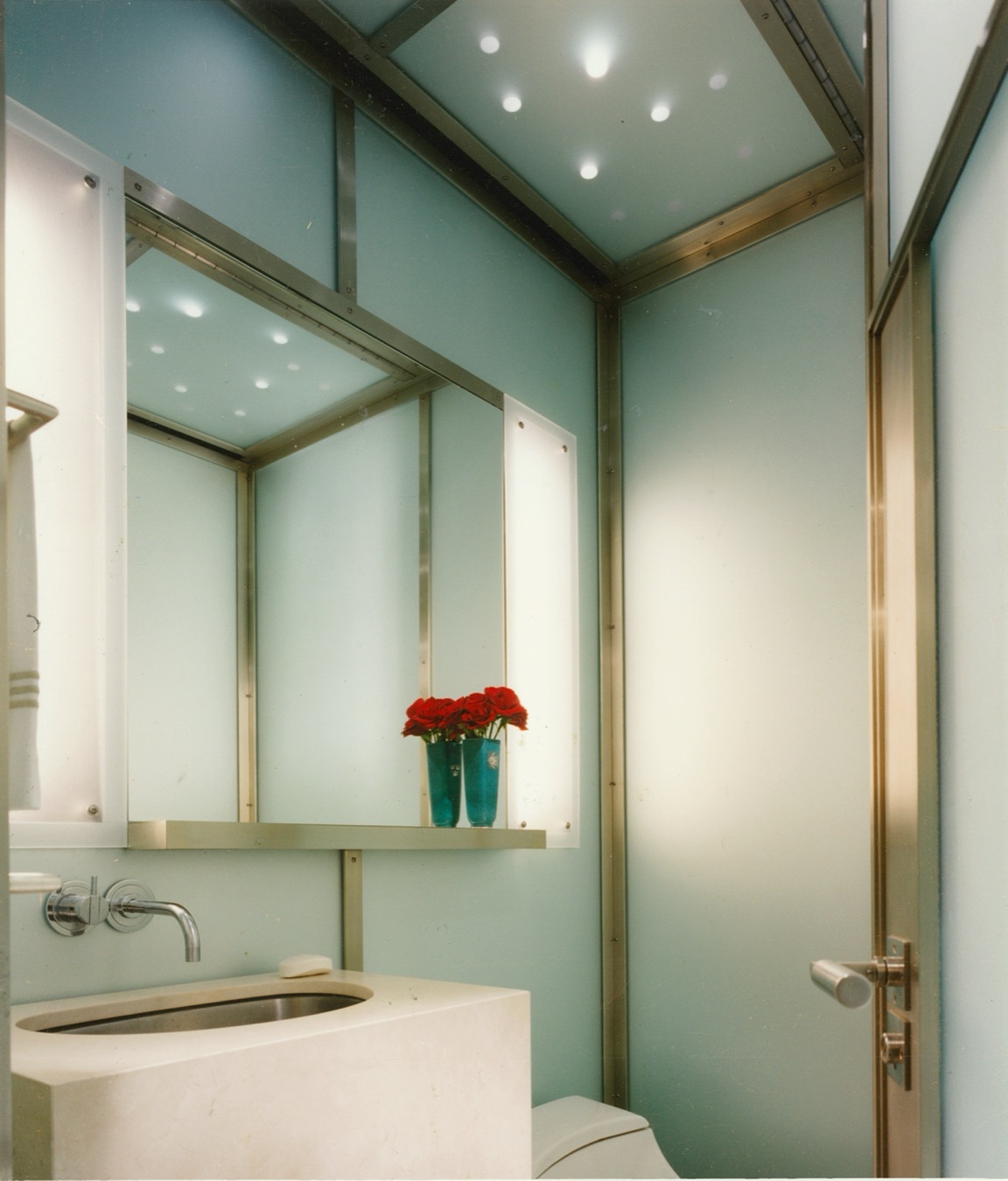 Vintage Condominium Apartment, East Lake Shore Drive, Chicago, interior by Scott Himmel & Co., image 12