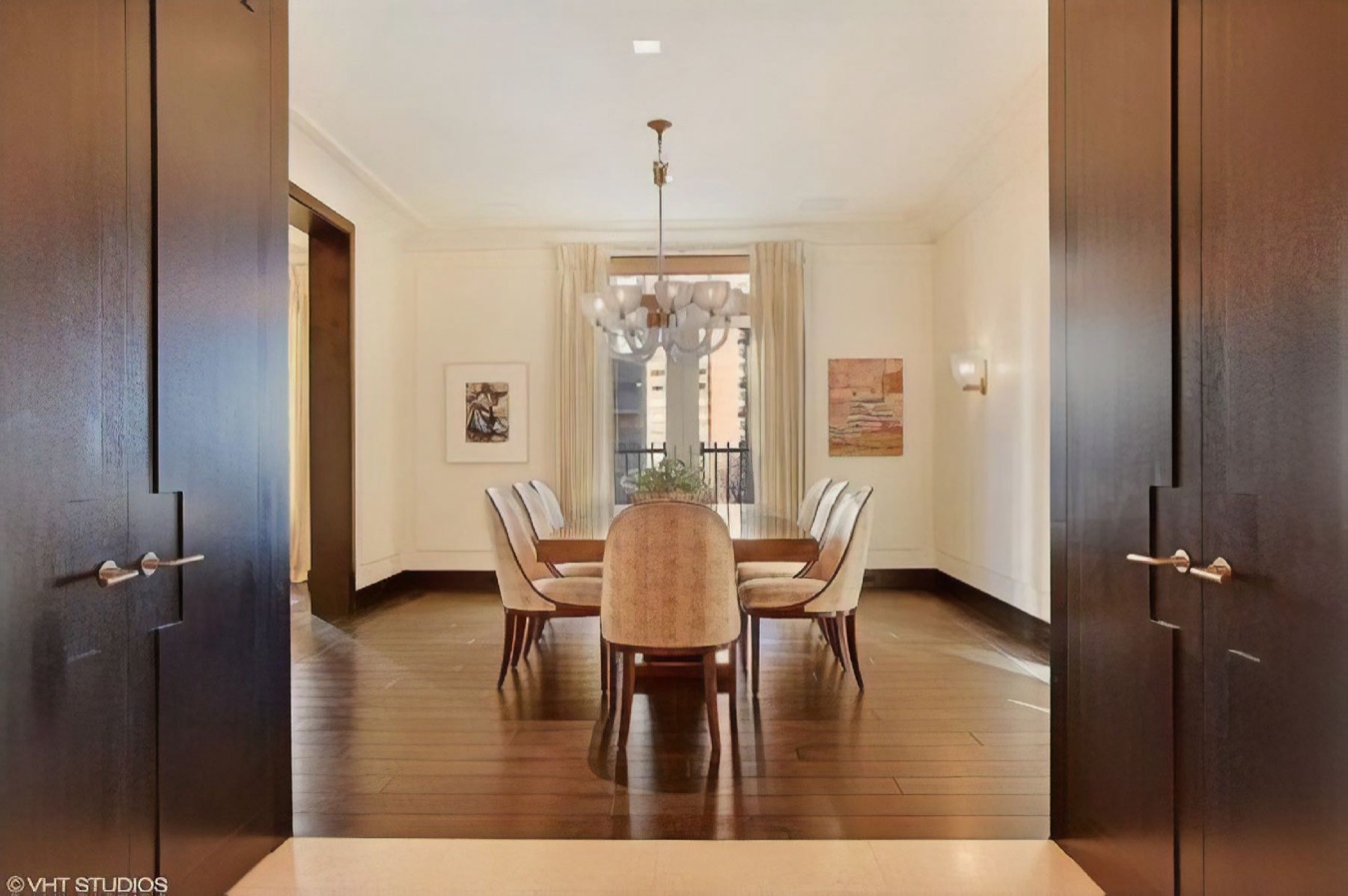 New 6,500 Sq Ft Condominium, Chicago, Illinois, interior by Scott Himmel & Co., image 3