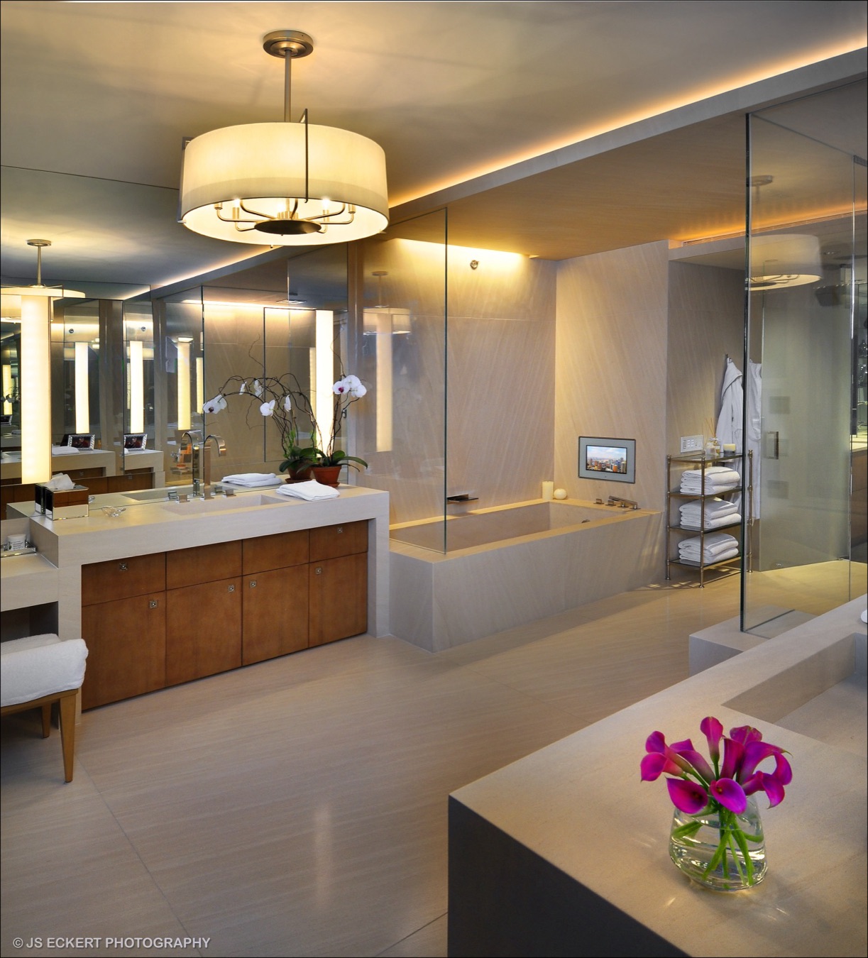 New 7,500 Sq Ft Condominium, Chicago, Illinois, interior by Scott Himmel & Co., image 11